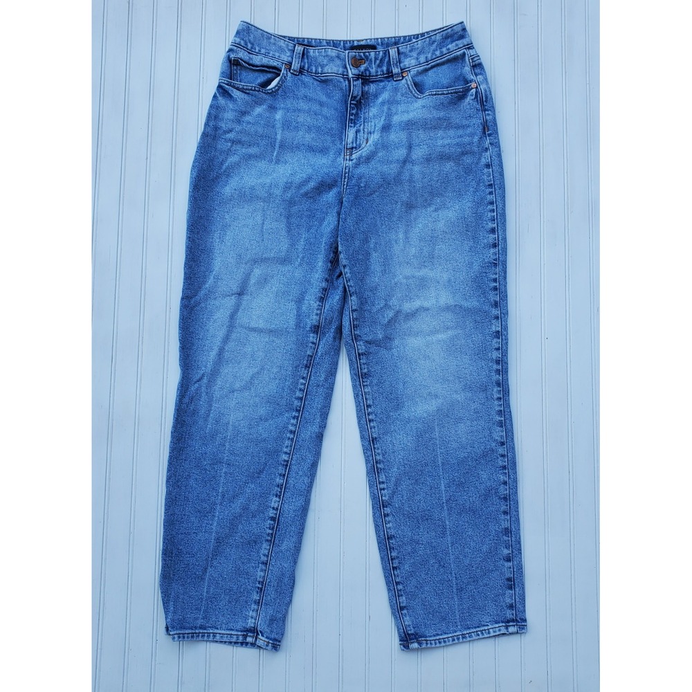 Talbots High Waist Relaxed Jean Lisbon Wash 8P Blue Denim Straight Leg Pants